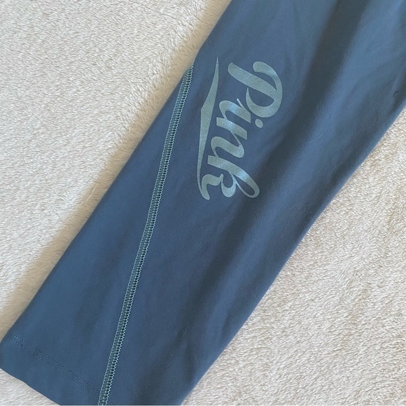 PINK Victoria’s Secret ultimate yoga leggings blue size medium - Picture 6 of 6